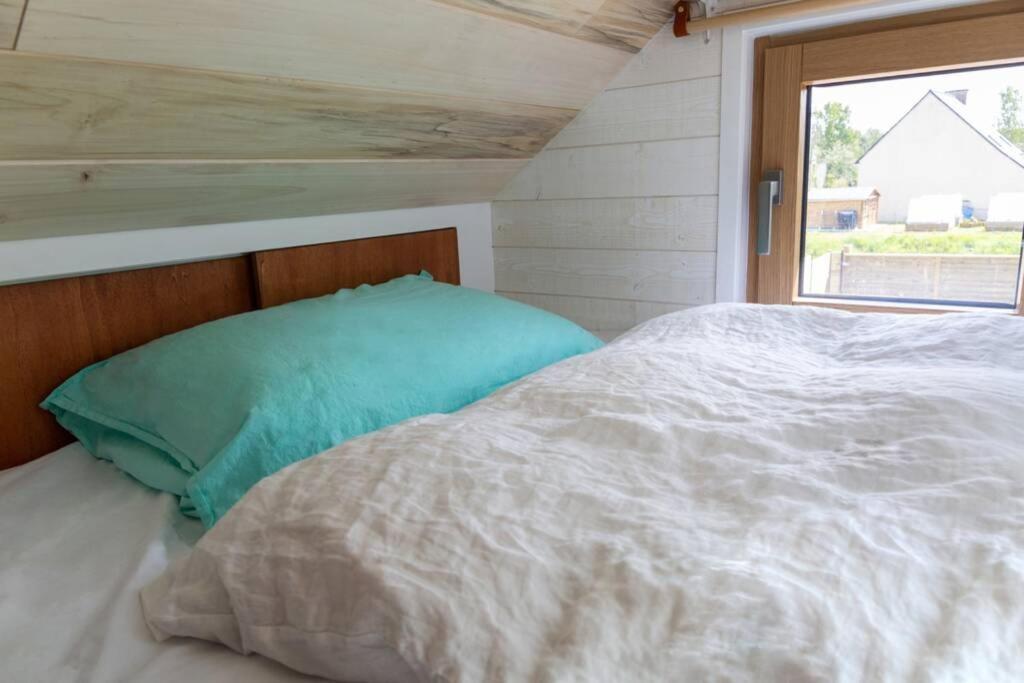 돌드브레테인 Tiny House En Baie Du Mont-Saint-Michel 빌라 외부 사진